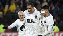 Botafogo vence o Patronato na Argentina e se aproxima das oitavas da Sul-Americana