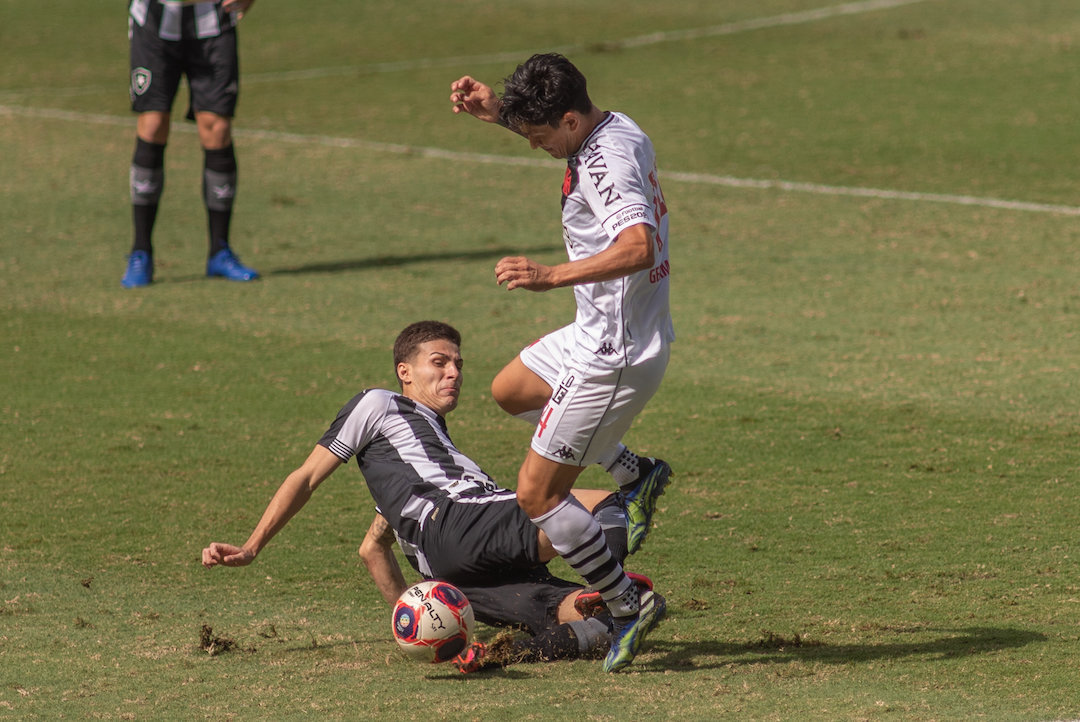 Vasco Vence Botafogo Por 1 A 0 No Primeiro Jogo Da Final Da Taca Rio Futebol R7 Campeonato Carioca