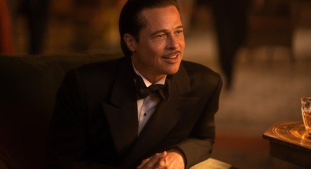 Brad Pitt traz bons momentos cômicos ao filme
