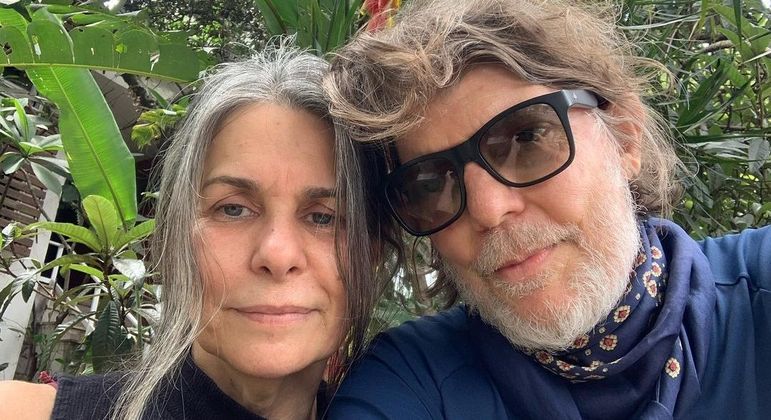 Angela Figueiredo e Branco Mello comemoram 33 anos de união
