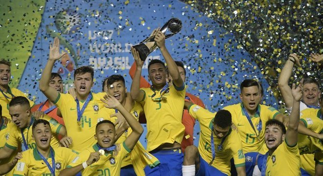 Brasil abriu mão de impostos. Só assim, Seleção sub-17 pôde ser