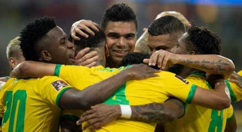 Tite resolveu preservar todos os titulares. A escalação da seleção brasileira vazou novamente