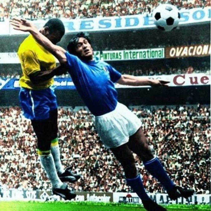 Detalhe da testada de Pelé, então Brasil 1 X 0 Itália