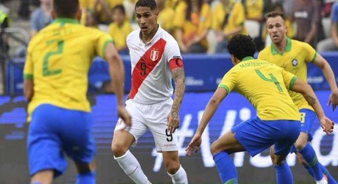 Brasil e Peru, de novo. Mais um amistoso sem sentido imposto à Seleção