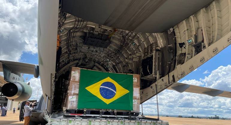 Avião da FAB segue de Brasília para a Polônia, onde resgata brasileiros que estavam na Ucrânia