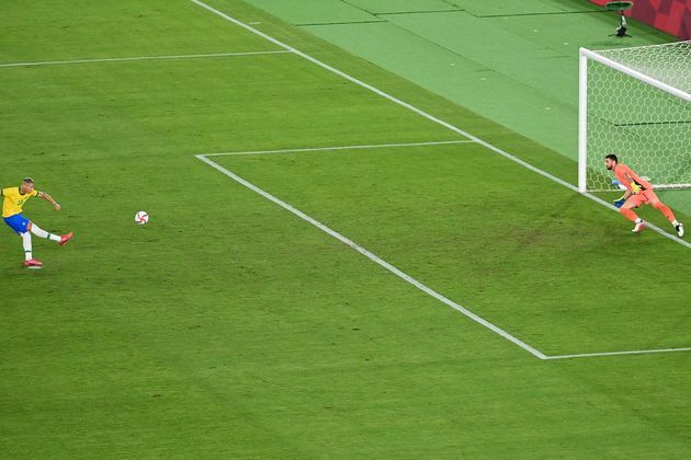 Veja imagens de Brasil x Espanha na final do futebol masculino nas  Olimpíadas - 07/08/2021 - Esporte - Fotografia - Folha de S.Paulo, espanha  vs brasil 