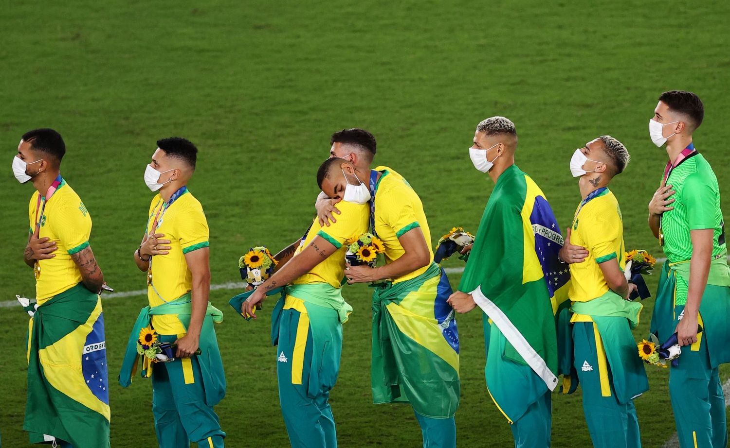 Veja imagens de Brasil x Espanha na final do futebol masculino nas  Olimpíadas - 07/08/2021 - Esporte - Fotografia - Folha de S.Paulo