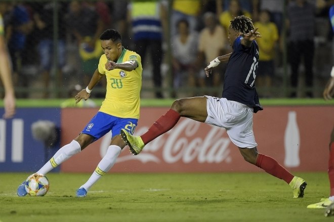 Brasil abriu mão de impostos. Só assim, Seleção sub-17 pôde ser