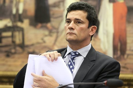 Moro se encontra com Bolsonaro para discutir Ministério