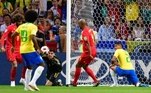 O espanhol Marca destacou que 'O Brasil acaba no solo', ressaltando que foi no primeiro tempo que a Bélgica eliminou o principal favorito ao títuloCopa 2018: confira as imagens do confronto entre Brasil e Bélgica