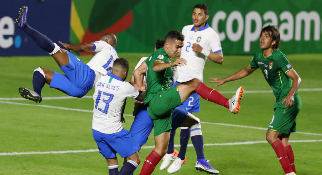 Seleção brasileira fez um jogo horroroso contra boliviana no primeiro tempo
