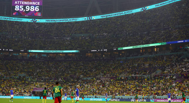 Mais de 85 mil pessoas lotam o estádio de Lusail para a partida entre Brasil e Camarões