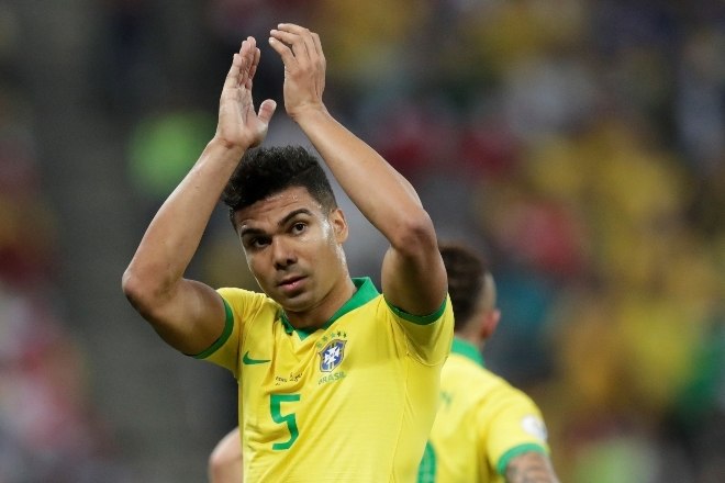 Casemiro comenta sobre postura da Venezuela e lamenta empate