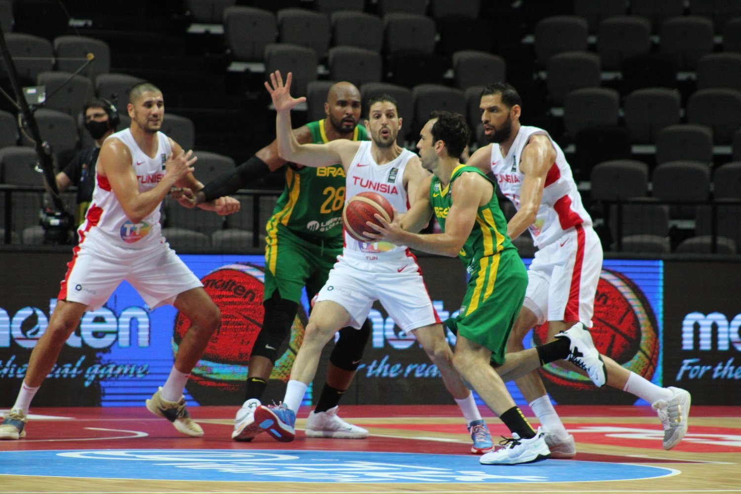 Brasil Atropela Tunisia Na Estreia Do Pre Olimpico De Basquete Esportes R7 Olimpiadas