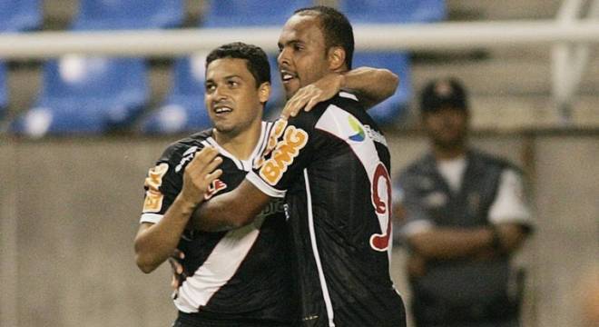 Brasileiro de 2008 - Campeão: São Paulo - 75 pontos