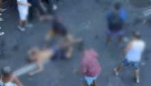 Pancadaria termina com homem desmaiado no pré-Carnaval da Banda Mole em BH