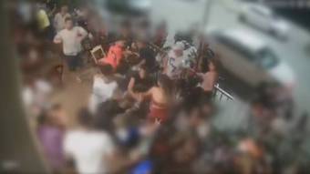 Vídeo mostra briga entre atleticanos e cruzeirenses em bar de Sete Lagoas (MG)  