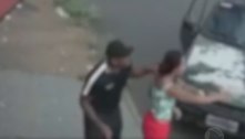 Homem é baleado no meio da rua durante discussão em Uberlândia (MG)