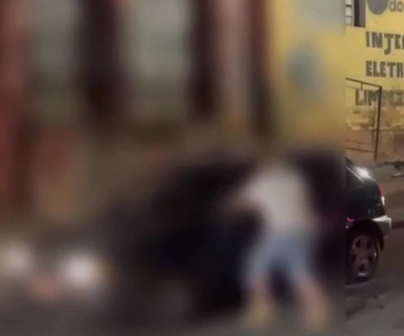 Duas pessoas são presas após briga de trânsito em Barbacena (MG)