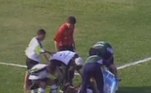 Durante partida entre Palmeiras x América-MG, em 2001, o lateral-direito Ruy estava caído ao chão enquanto o jogo estava em 1 a 1. Pensando que o companheiro enrolava a partida, o zagueiro e capitão Wellington Paulo deu um tapa na cara do colega e foi expulso
