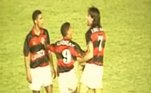 Djalminha X Renato Gaúcho (Flamengo)Durante uma derrota para o Fluminense, em 1993, o clima esquentou entre os craques Renato Gaúcho e Djalminha. Após um lance de dividida, o atual treinador do Grêmio 'pagou geral', e ambos trocaram empurrões, tendo sido separados por Marcelinho Carioca