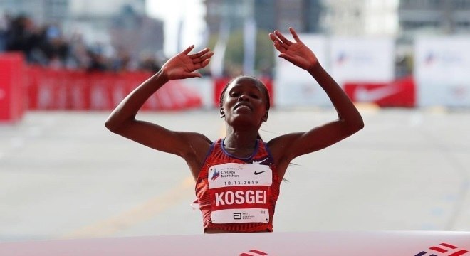 Brigid Kosgei bateu o recorde mundial da maratona