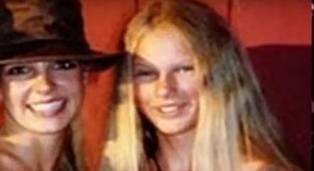 Britney e Taylor juntas em 2003