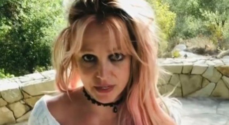Britney Spears desabafa sobre caso de tutela
