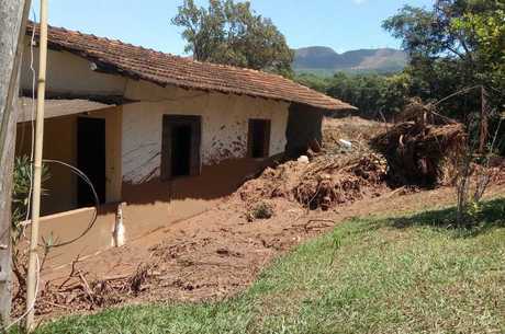 Casas foram destruÃ­das
