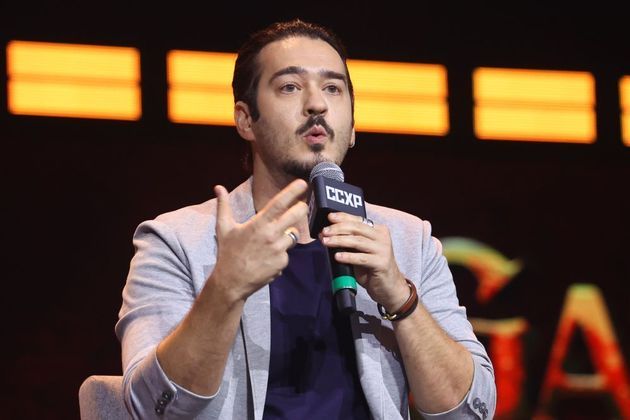 No filme, o ator Marcos Veras dubla o personagem Perrito. Veras também foi à CCXP falar um pouco sobre a animação e como foi o processo de dublagem