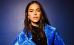 Durante a Semana de Moda de Paris 2022, na França — que ocorreu entre fevereiro e março —, Bruna apareceu com vários looks estilosos. Um deles era inteirinho de veludo: composto de um poderoso e chamativo sobretudo azul, camiseta, calça e luvas pretas.