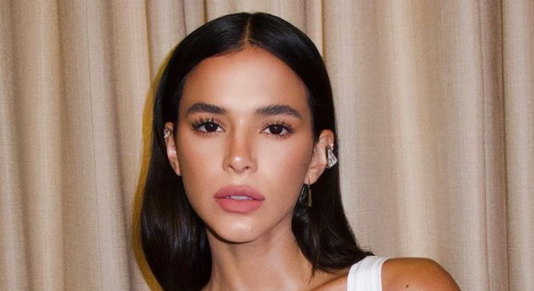 Bruna Marquezine é uma das adeptas do Brow Lamination