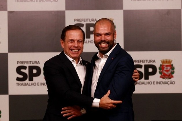 Dois anos depois, novamente se licenciou do cargo que ocupava: desta vez, para assumir a candidatura à vice-prefeitura de São Paulo (SP) na chapa de João Doria