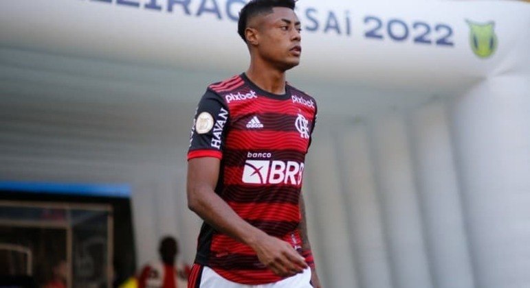 Bruno Henrique vive fase muito ruim no Flamengo. Se tornou jogador negociável