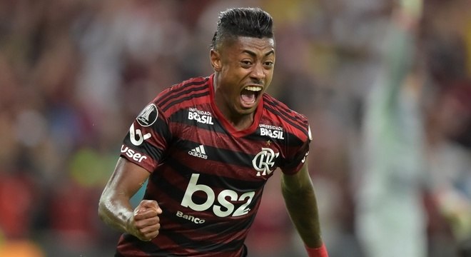 Bruno Henrique Ã© uma das estrelas do quadrado ofensivo do Flamengo