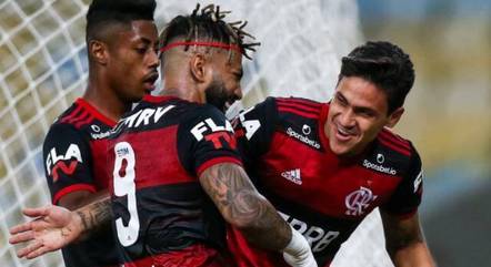 Trio deve ser a arma do Flamengo contra o São Paulo