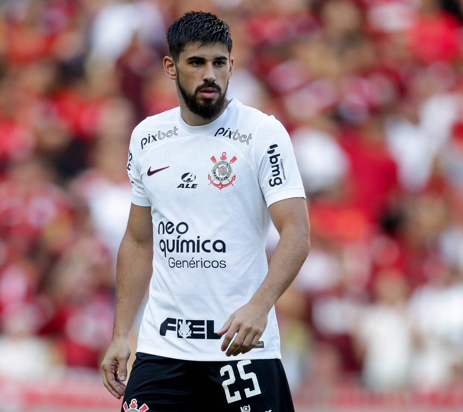 Bruno Méndez é titular em vitória do Uruguai e será desfalque para o  Corinthians em clássico