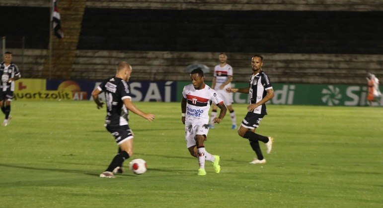 Bruno Michel foi o melhor do jogo entre Botafogo-SP e Inter de Limeira