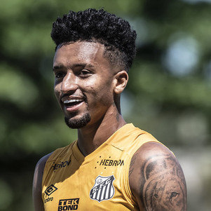 Oliveira: primeiro reforço de 2022