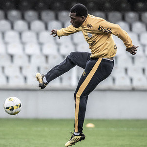 Bryan Angulo em treino recente