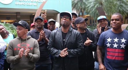 Buchecha cantou um trecho do maior sucesso da carreira de Marcinho no velório do cantor