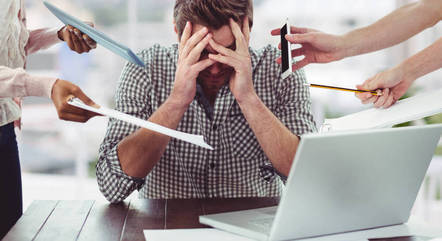 Preocupações com o trabalho podem levar a desgaste e desencadear burnout