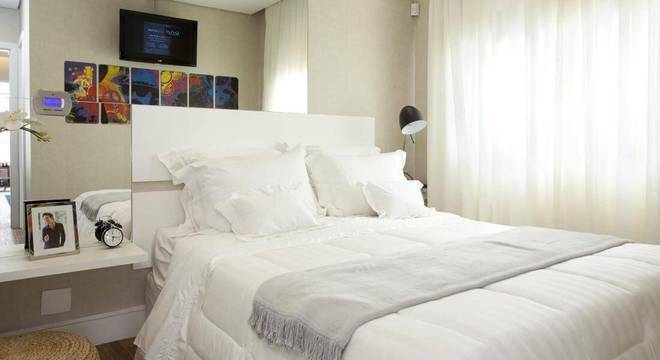 cabeceira de casal de madeira embutida adriana fontana 