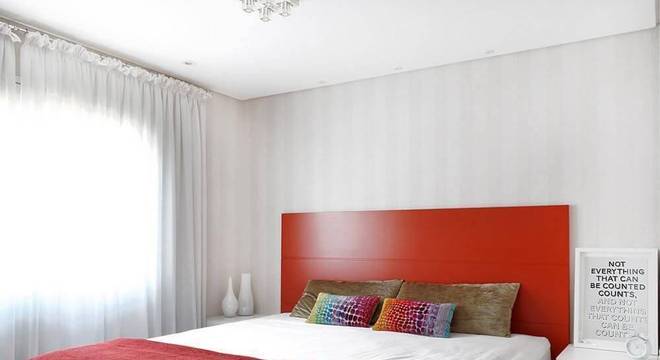 cabeceira de casal madeira vermelha elen saravalli 