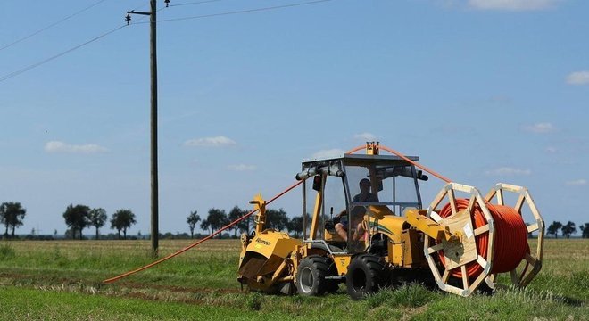 A internet na maioria dos países depende de muitos pontos de entrada físicos