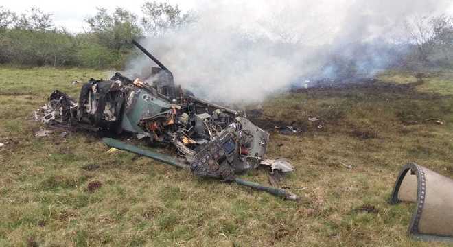 Ca a da FAB cai durante exerc cio militar no Rio Grande do Sul