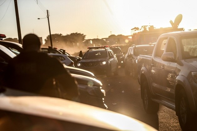 Policiais se mobilizam para capturar Lázaro Barbosa, suspeito de assassinatos em série e que está foragido há mais de uma semana, em Girassol, distrito do município de Cocalzinho de Goiás (GO)