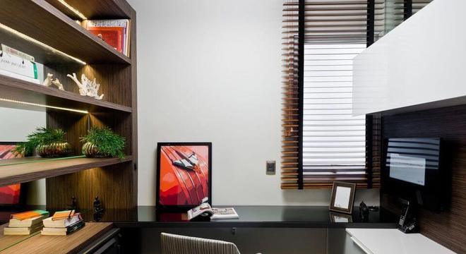 cadeira para escrivaninha - home office com cadeira estofada 