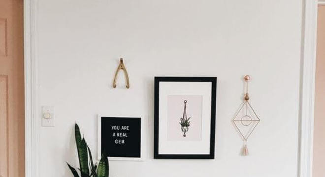 Cadeira para quarto moderna em tons de rosa