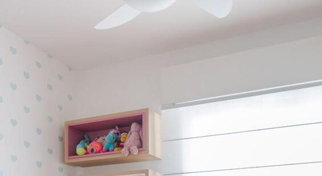 cadeira para quarto turquesa